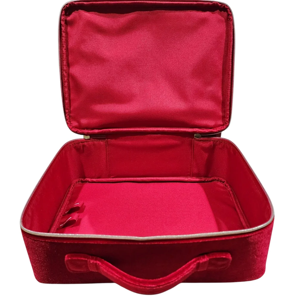 Estée Lauder Red Velvet Women's Case